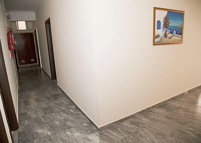 奥林匹亚酒店 2* 科斯镇